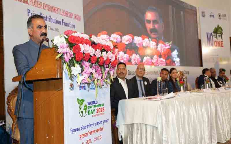 राज्य सरकार प्लास्टिक का विकल्प तलाशने के लिए नीति तैयार करेगी- मुख्यमंत्री