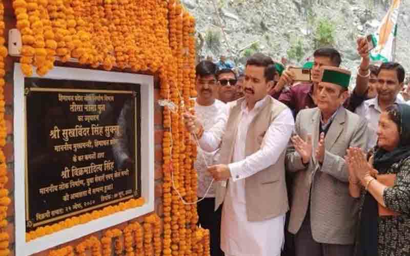 विक्रमादित्य ने किया चंबा में पुल का उद्घाटन, इंडोर स्टेडियम के लिए जमीन की तलाश