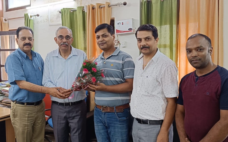 नाहन में लायंस क्लब ने सम्मानित किए डॉक्टर