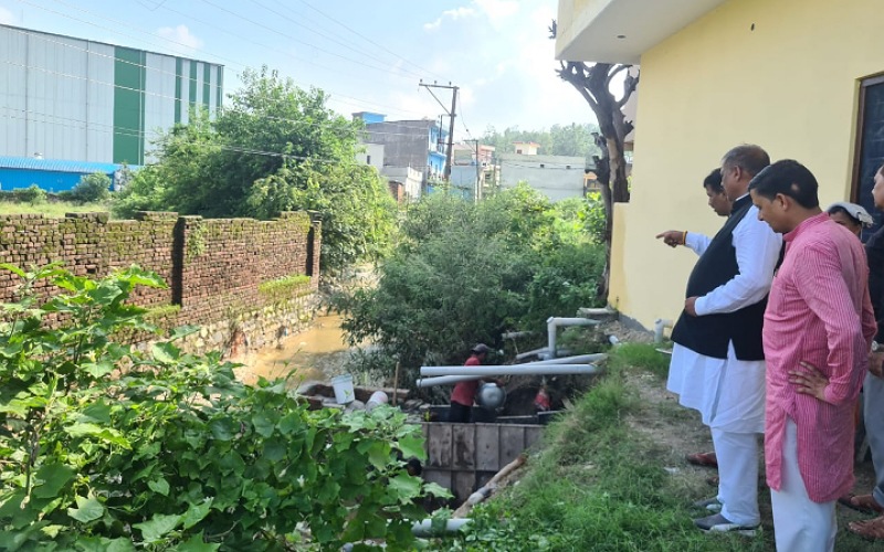 घर जर्जर हालत में, जल्द राहत राशि प्रदान करें सरकार- सुखराम