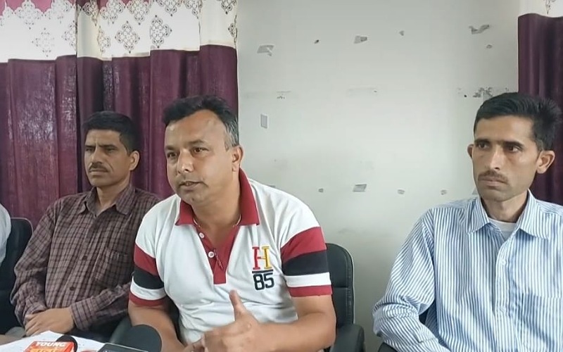 अवैध खनन ने उजाड़े नैना टिक्कर गांव में अनुसूचित जाति वर्ग के लोगों के आशियाने