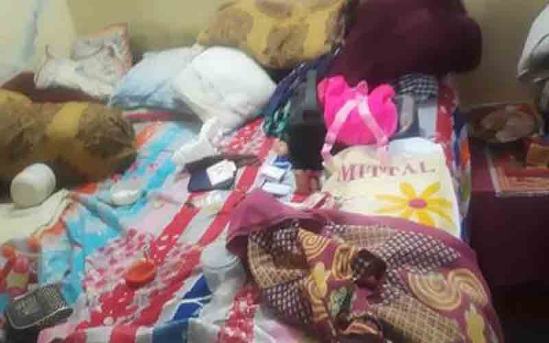 शातिरों ने घर में लगाई सेंध, लाखों के गहने व नकदी पर किया हाथ साफ