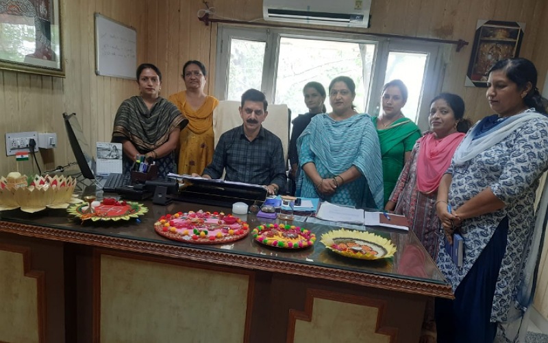 आजीविका मिशन के तहत ऊना में खंड स्तरीय राखी थाली प्रतियोगिता आयोजित