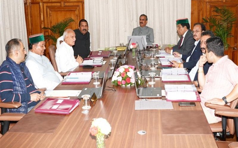 मंत्रिमंडल की बैठक में अंशकालिक जलवाहकों की सेवाओं को नियमित करने का लिया फैसला