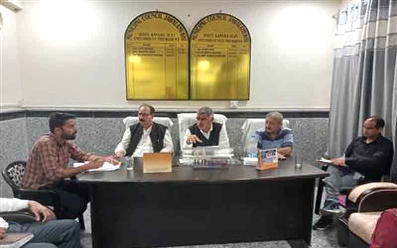 ज्वालामुखी के विभिन्न वार्डों में विकसित होंगे पार्क- संजय रत्न