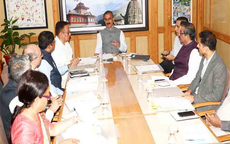 मुख्यमंत्री ने फ्लैगशिप योजनाओं और अन्य योजनाओं को समयबद्ध पूरा करने के दिए निर्देश