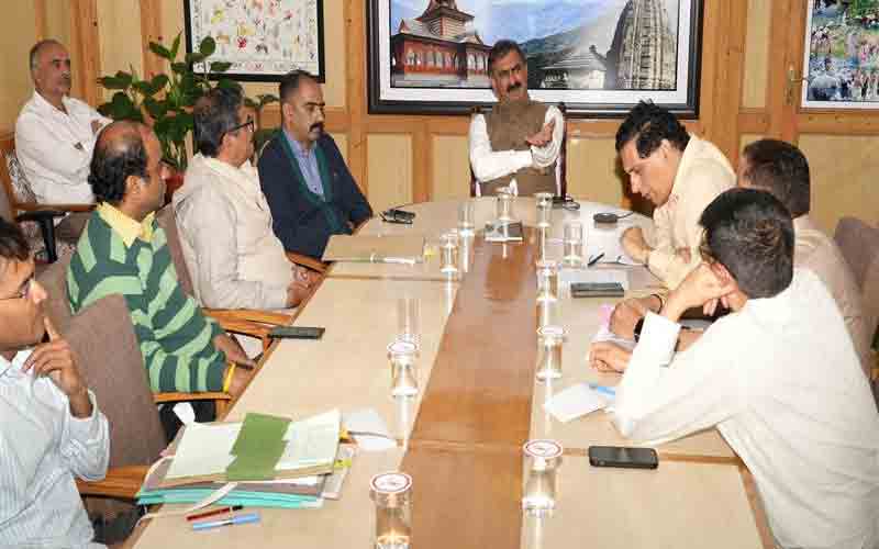 प्रदेश में नई सड़क परियोजनाओं की निगरानी के लिए उच्च स्तरीय समिति गठित की जाएगी- सीएम