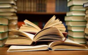 BOOKS-1.jpg