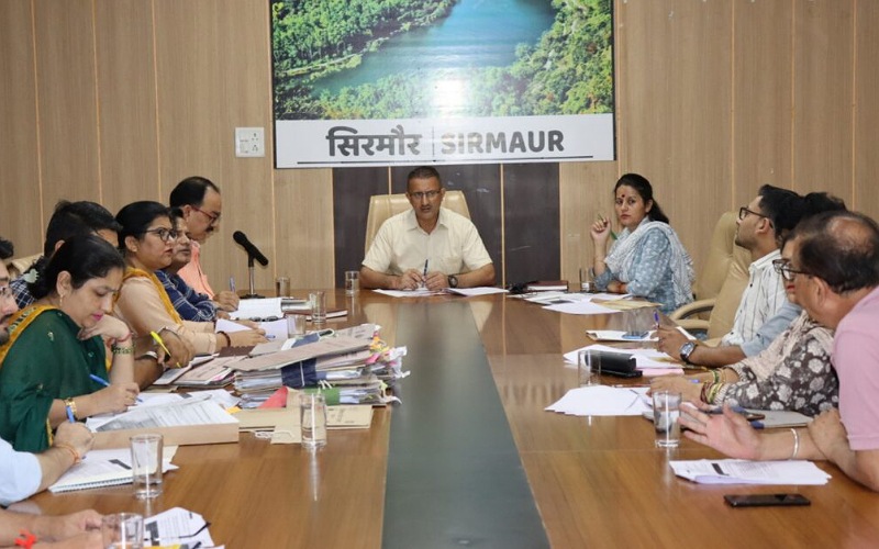 सिरमौर में 361 उचित मूल्य की दुकानों के माध्यम से 32,243 क्विंटल चावल आवंटित- डीसी