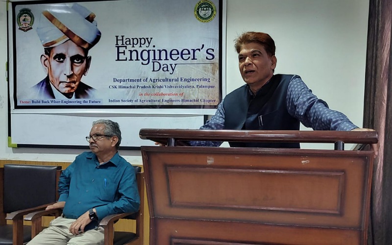 कुलपति डॉ.डी.के. वत्स का आह्वान- दायरे से बाहर सोचे युवा