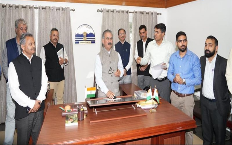 मुख्यमंत्री ने एचपीएसईबीएल के एकीकृत बिजली उपभोक्ता पोर्टल का किया शुभारंभ