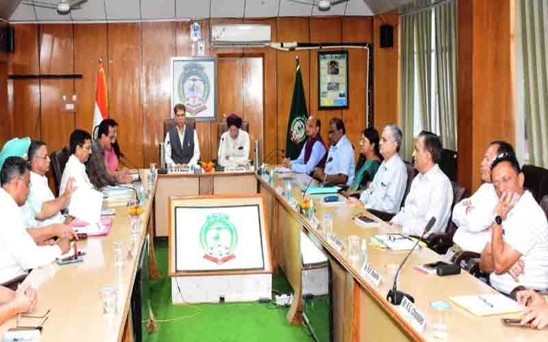 आईसीएआर की उच्च समीक्षा टीम ने पूरा किया कृषि विश्वविद्यालय का दौरा