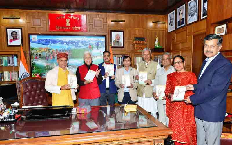 राज्यपाल ने ‘प्रथम स्वतंत्रता संग्राम’ पुस्तक का किया विमोचन