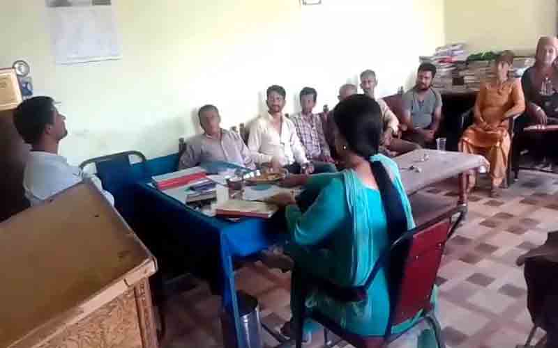 उद्योग मंत्री के गृह क्षेत्र में अध्यापक दिवस बना बच्चों के लिए चुनौती