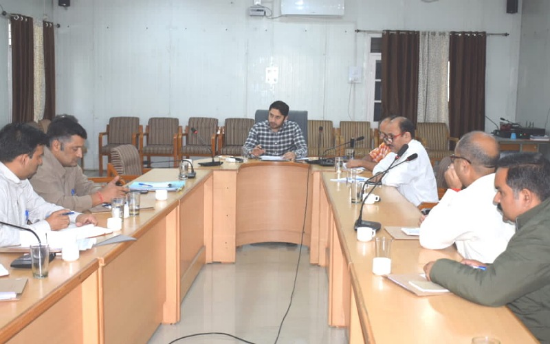 जिला में संचालित पुस्तकालयों के बेहतर प्रबंधन को लेकर समीक्षा बैठकर आयोजित