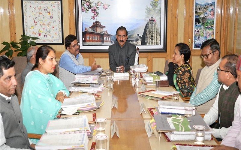 सीएम ने आपदा प्रभावित परिवारों को निःशुल्क एलपीजी कनेक्शन और राशन उपलब्ध करवाने के दिए निर्देश