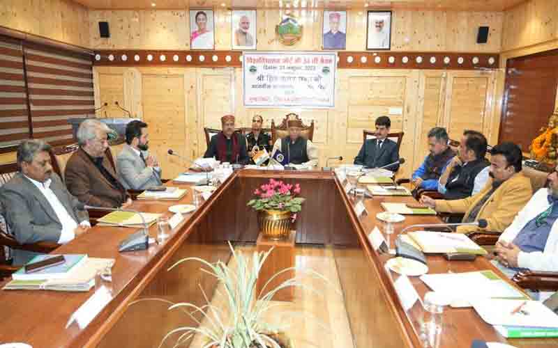 प्रदेश विवि को देश के विख्यात शिक्षण संस्थानों की श्रेणी में लाने के लिए करें समन्वित प्रयास- राज्यपाल