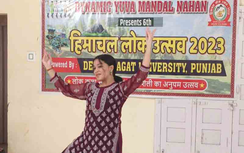 हिमाचल लोक उत्सव के लिए ऑडिशन में उमड़ा कलाकारों का सैलाब