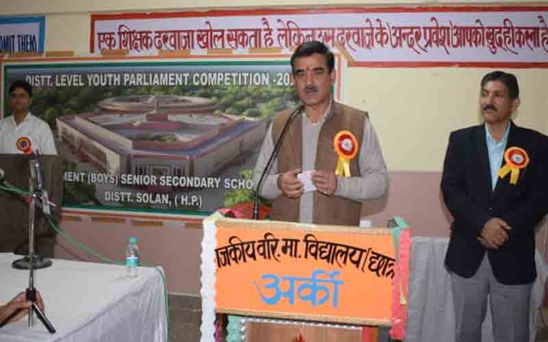 जीवन में संघर्ष से घबराएं नहीं युवा- संजय अवस्थी