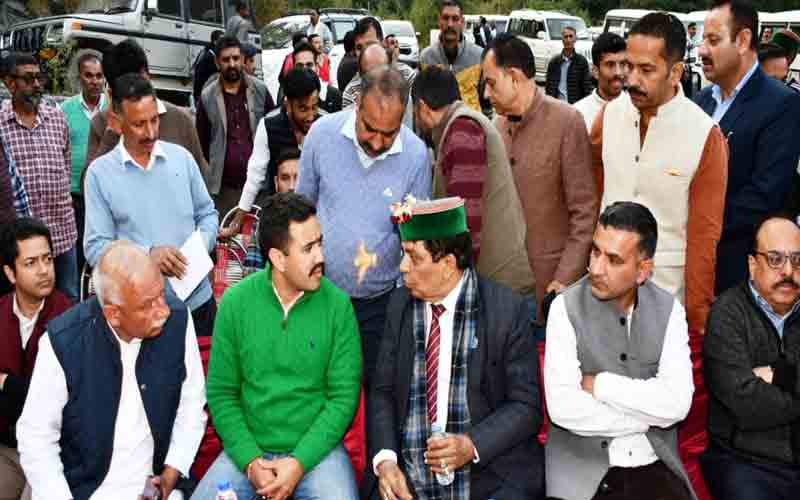 मुख्यमंत्री द्वारा भव्य समारोह में स्वर्ण पदक विजेता खिलाड़ियों को किया जाएग सम्मानित- विक्रमादित्य