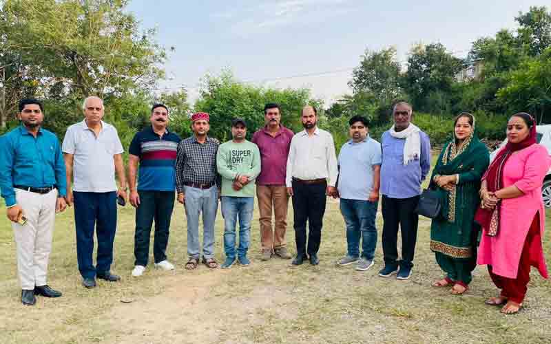 दो विधानसभा के क्षेत्र की 9 पंचायतों को ब्लॉक विकास खंड अंब में शामिल करने के लिए पंचायत प्रतिनिधियों एवं ग्रामीणों ने की मांग