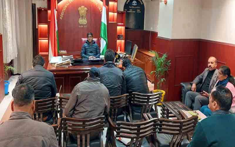 डॉ.वाई.एस. परमार विद्यार्थी ऋण योजना में एक प्रतिशत ब्याज पर 20 लाख तक के ऋण की सुविधा- एडीसी