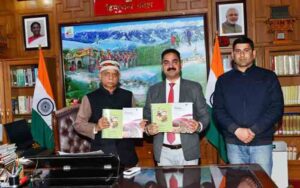 Governor-released-a-book-ti.jpg