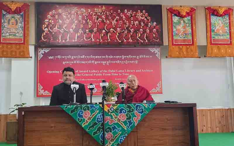 दलाईलामा धर्मशाला की शान, इनका साथ हिमाचल के लिए गर्व की बात- सुधीर शर्मा