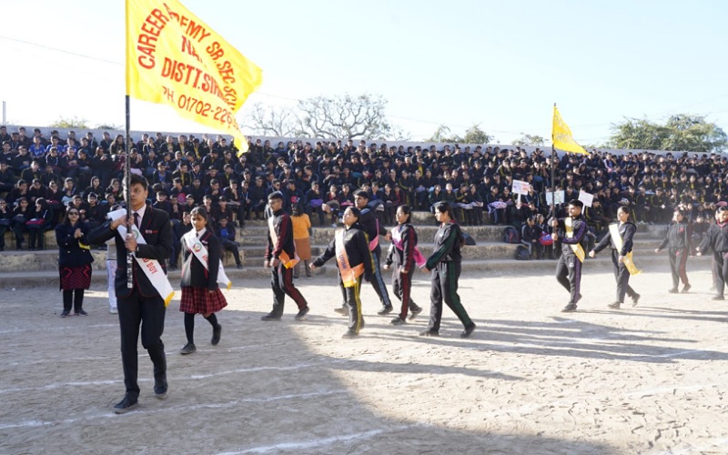 करियर एकेडमी स्कूल में वार्षिक खेलकूद दिवस की धूम, रचित व इशिता बने बेस्ट एथलीट