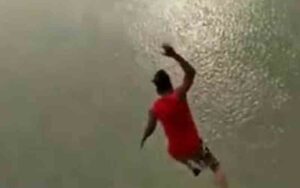 JUMP.jpg