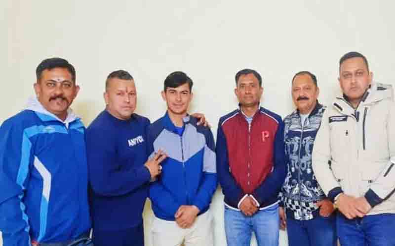 हरीश कुमार बने नाहन शिक्षा खंड के शारीरिक शिक्षक संघ के अध्यक्ष