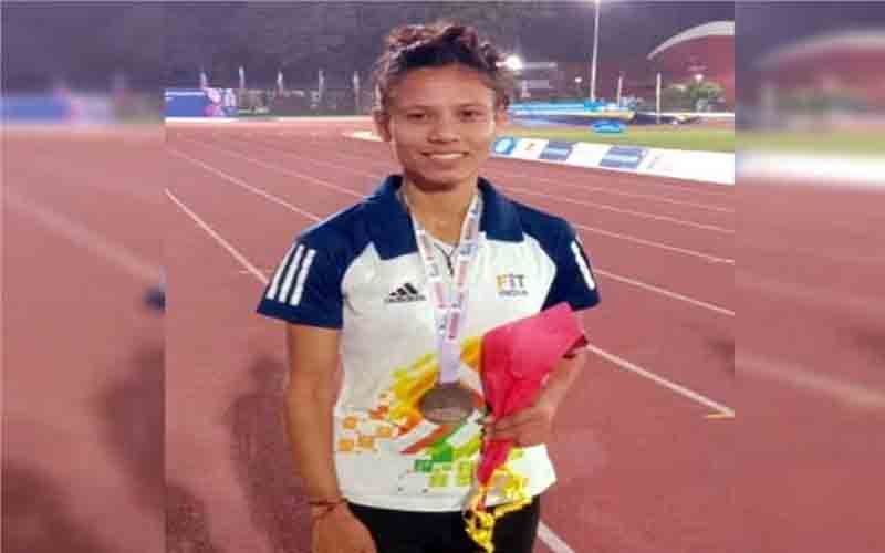 ऑल इंडिया इंटर यूनिवर्सिटी एथलेटिक्स चैंपियनशिप में सिरमौर की निकिता ने जीता स्वर्ण पदक