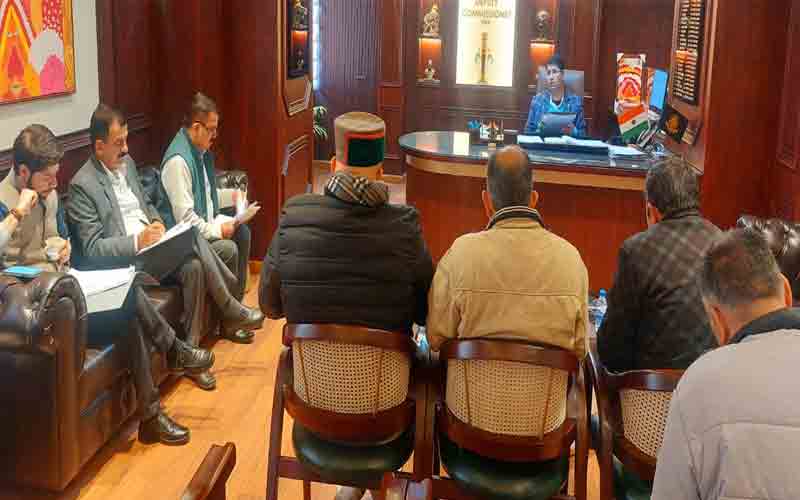 एसजीपीसी चुनावों की वोटर लिस्ट तैयार करने के लिए उपायुक्त की अध्यक्षता में आयोजित हुई बैठक