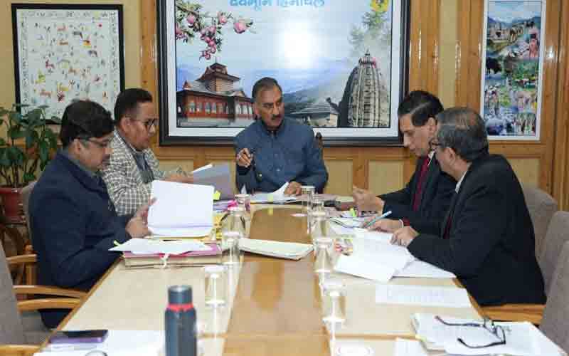 लंबित राजस्व मामलों का त्वरित निपटारा प्रदेश सरकार की प्राथमिकता- मुख्यमंत्री