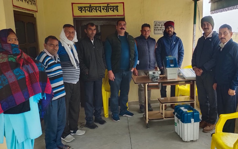 निर्वाचन आयोग द्वारा ईवीएम के बारे में मतदाताओं को दी गई जानकारी