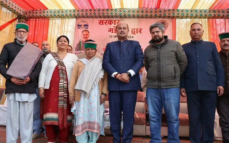 मंडी के बल्ह से “सरकार गांव के द्वार कार्यक्रम” का आगाज
