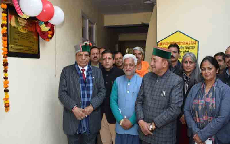 डॉ. शांडिल ने ग्राम पंचायत नौणी से आरंभ किया ‘सरकार आपके द्वार’ कार्यक्रम