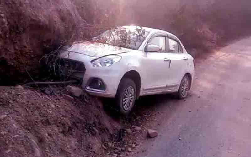 तेज रफ्तार कार ने 2 राहगीरों को मारी जोरदार टक्कर, एम्स बिलासपुर में भर्ती