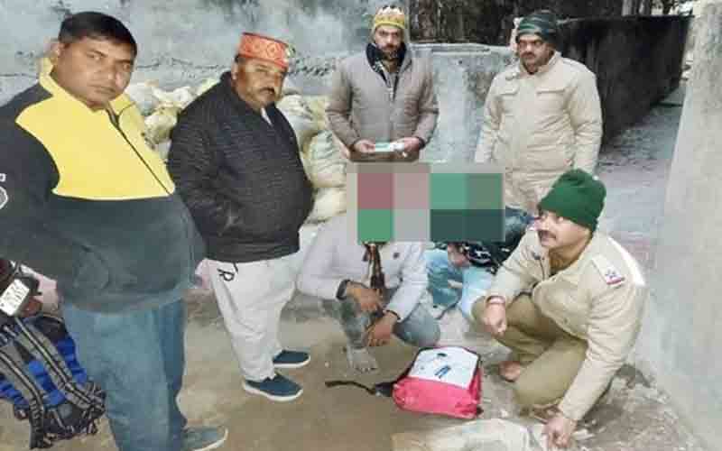पंजाब के दो युवकों को चिट्टे सहित किया गिरफ्तार