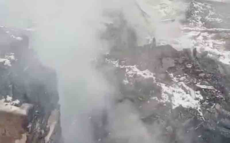 आग की भेंट चढ़े 3 मकान, अंदर रखा सारा सामान भी जलकर राख