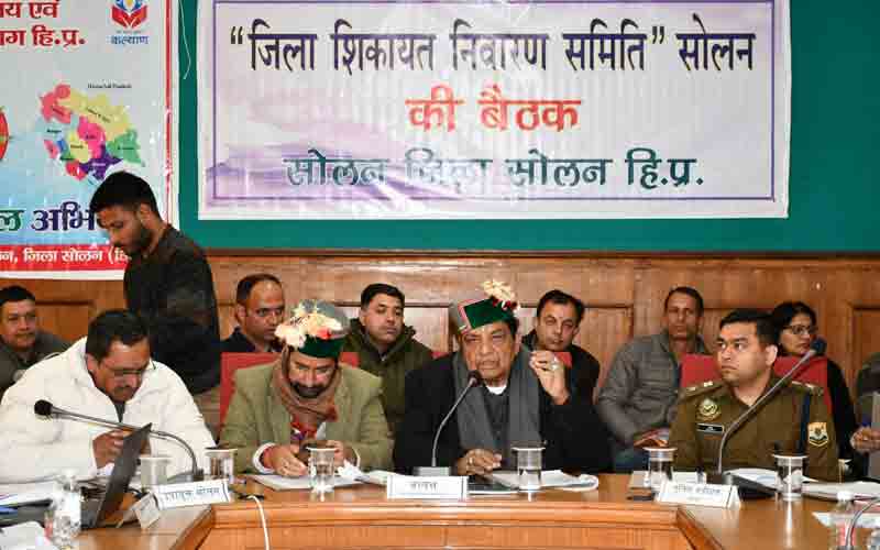 संवेदनशीलता के साथ समस्याओं के समयबद्ध निपटारे के लिए कार्यरत प्रदेश सरकार- डॉ. शांडिल