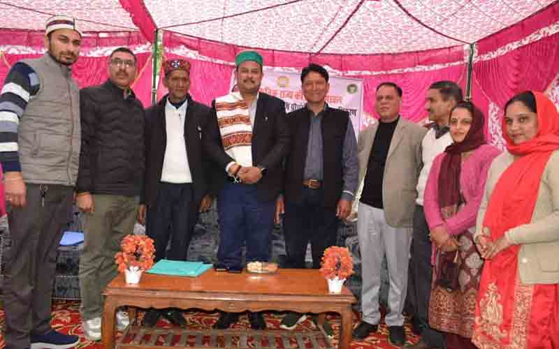 किसानों-बागवानों के लिए हिम उन्नति योजना आरंभ- यादविंदर गोमा