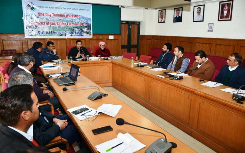 निर्वाचन के दृष्टिगत गठित टीमों के लिए प्रशिक्षण कार्यशाला हुई आयोजित