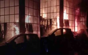Major-fire-in-car-showroom-.jpg