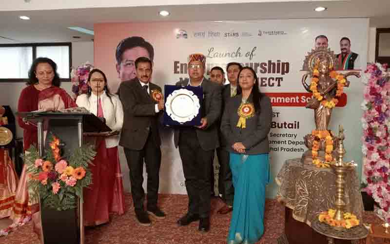 शिक्षा में होगा व्यापक सुधार, 9560 करोड़ के बजट का प्रावधान- आशीष बुटेल