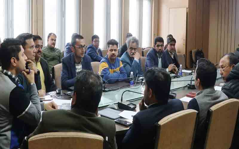 मतदान प्रतिशत में वृद्धि के लिए करें समन्वित प्रयास- अपूर्व देवगन