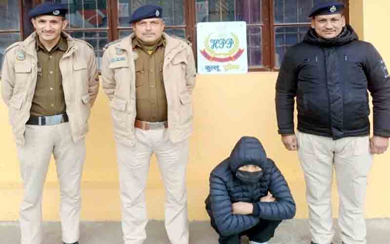 पुलिस ने 6 ग्राम हेरोइन सहित गिरफ्तार किया युवक
