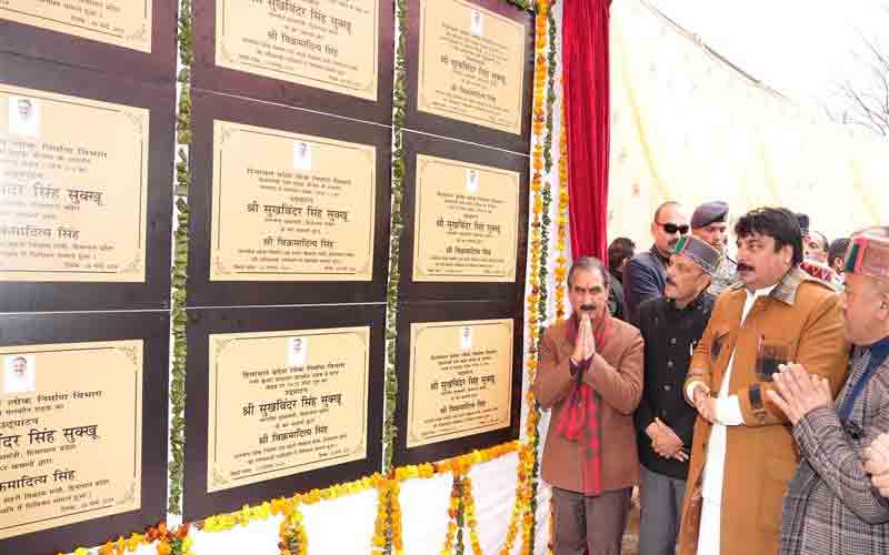 मुख्यमंत्री ने नेरवा में 73.43 करोड़ रुपये की विकास परियोजनाओं के किए लोकार्पण एवं शिलान्यास