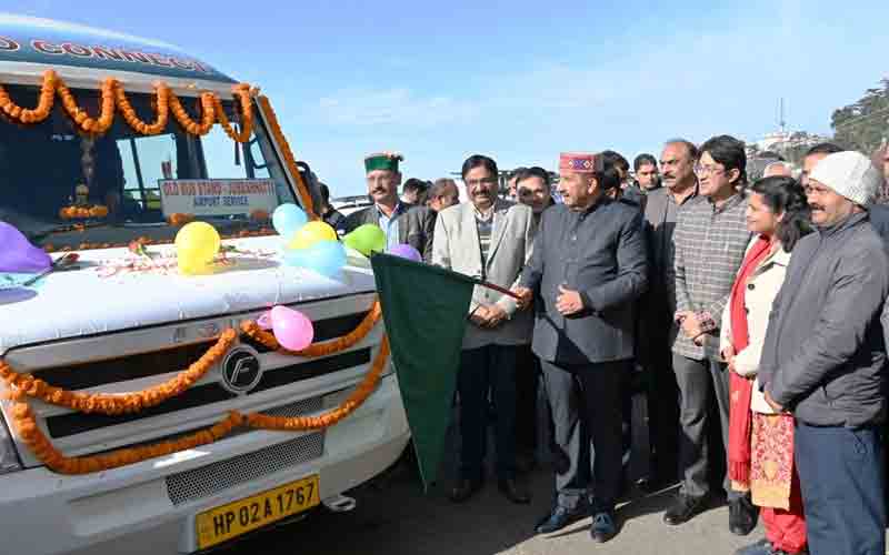 उपमुख्यमंत्री ने किया शटल बस सेवा, कैशलेस टिकटिंग प्रणाली और ऑनलाइन बस पास सुविधा का शुभारंभ