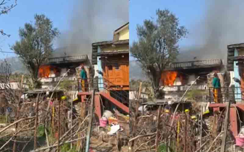 पिरडी में आग की भेंट चढ़ा मकान, लाखों का हुआ नुकसान